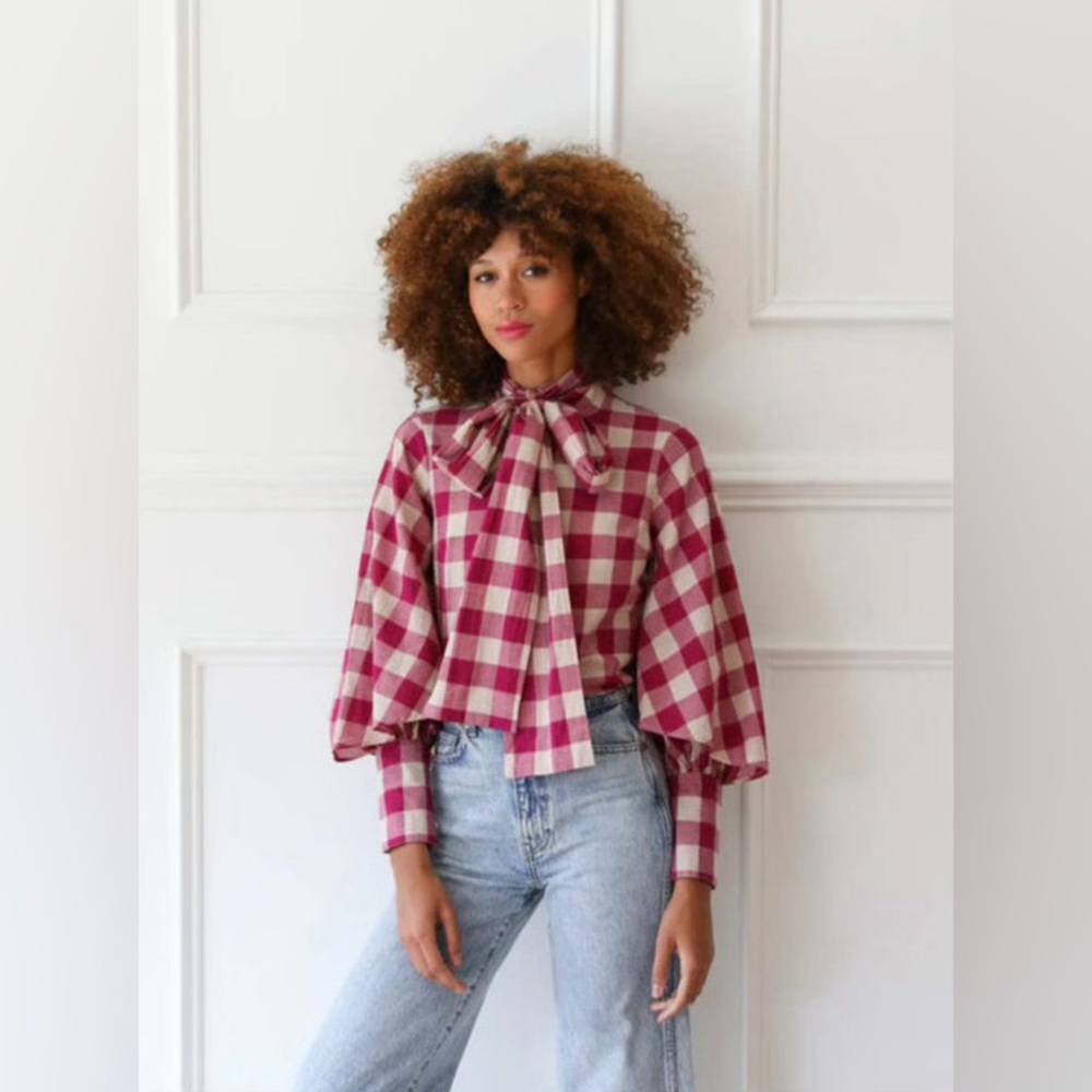 Millie Blouse with bow tie neck